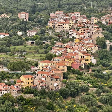 Apartmán Host4u - Cozy Warm House With Beautiful View On The Olives Valley Montegrazie