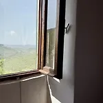 Host4u - Cozy Warm House With Beautiful View On The Olives Valley Lägenhet Montegrazie
