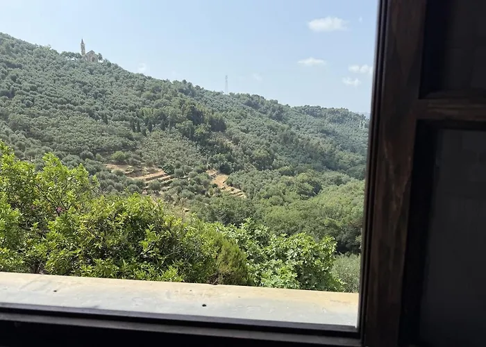 Lejlighed Host4u - Cozy Warm House With Beautiful View On The Olives Valley *